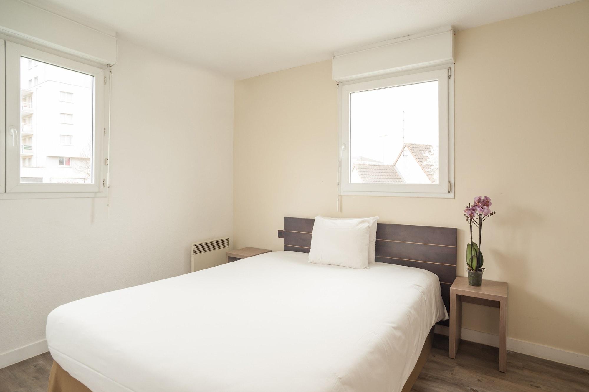 City Residence Chelles Шел Екстериор снимка