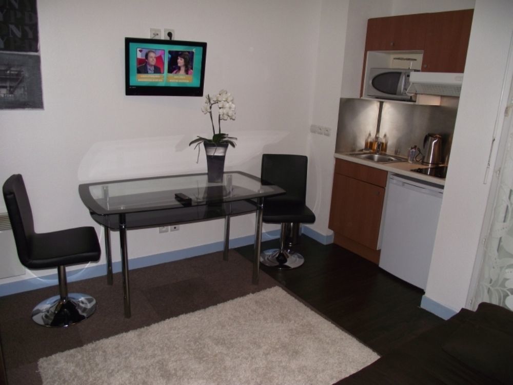 City Residence Chelles Шел Екстериор снимка