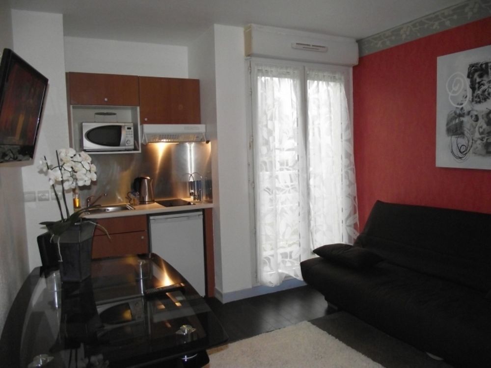 City Residence Chelles Шел Екстериор снимка