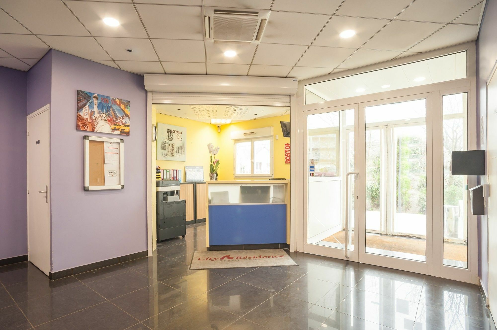 City Residence Chelles Шел Екстериор снимка